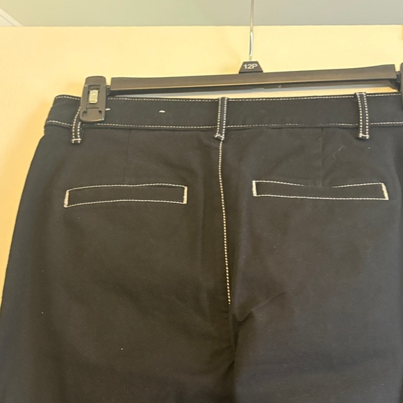 LOFT Black Pants with Contrast Stitching - Picture 3 of 4